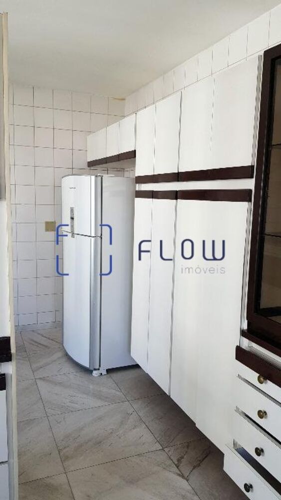 Apartamento, 3 quartos, 248 m² - Foto 1