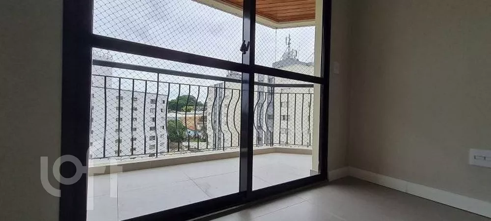 Apartamento à venda com 2 quartos, 85m² - Foto 3