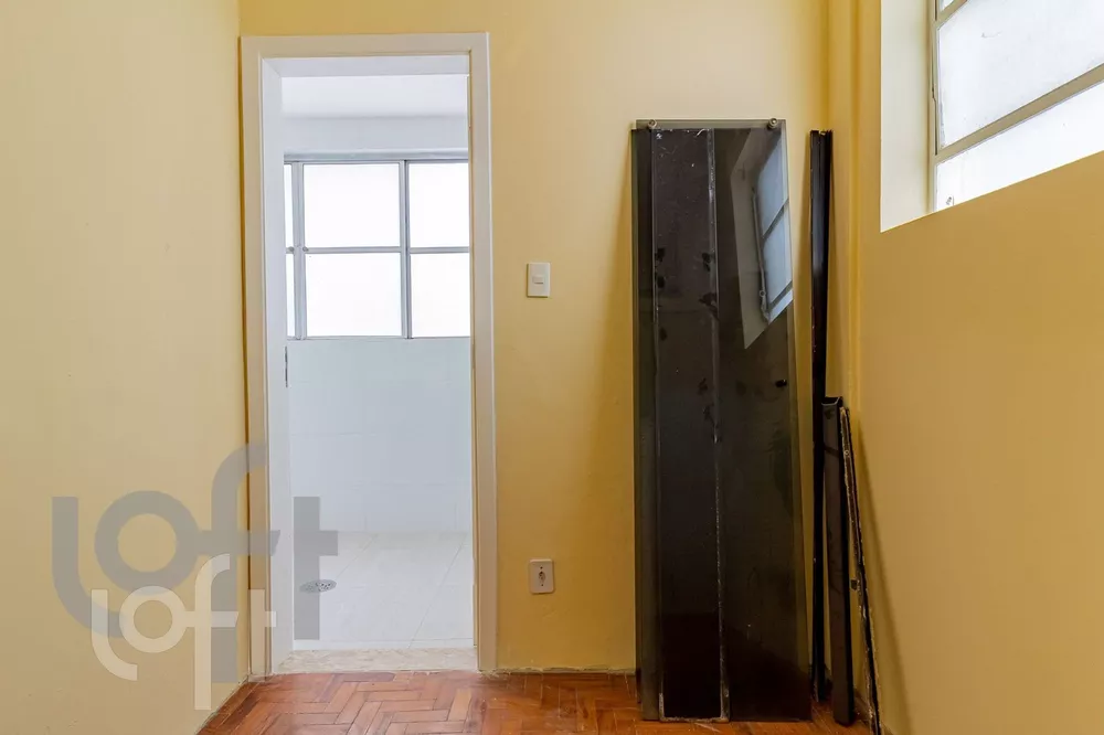 Apartamento à venda com 2 quartos, 124m² - Foto 2