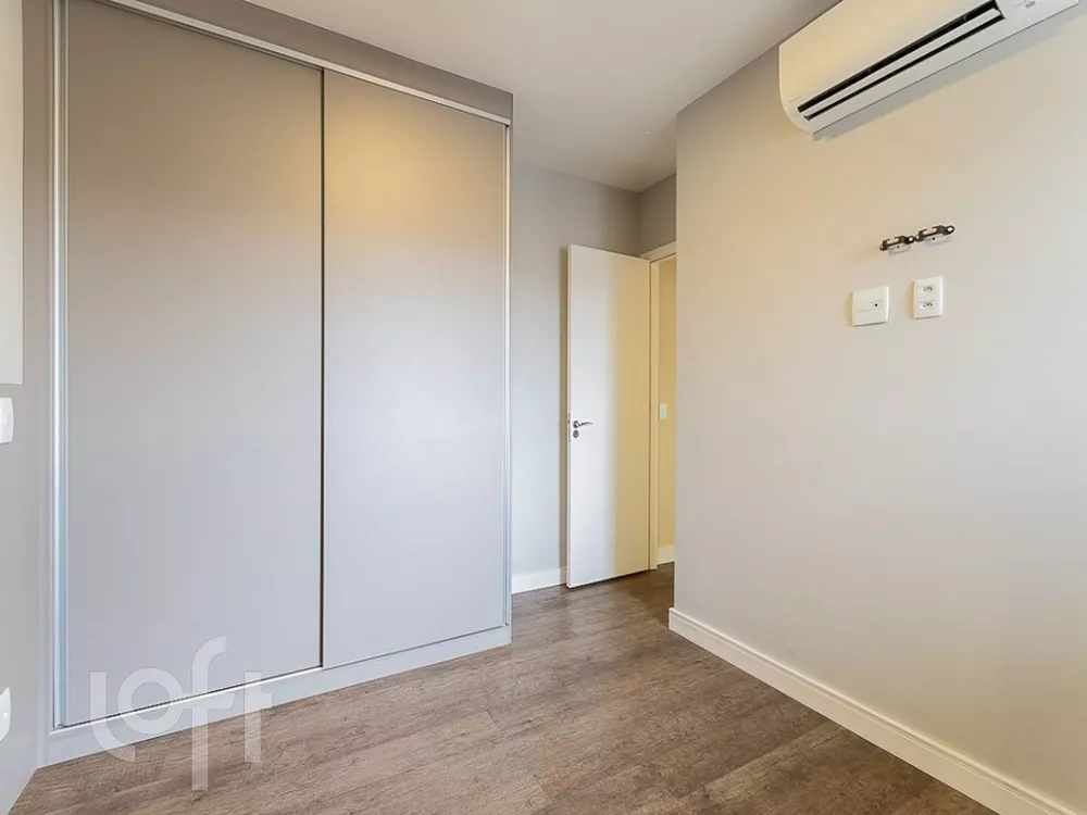 Apartamento à venda com 1 quarto, 70m² - Foto 8