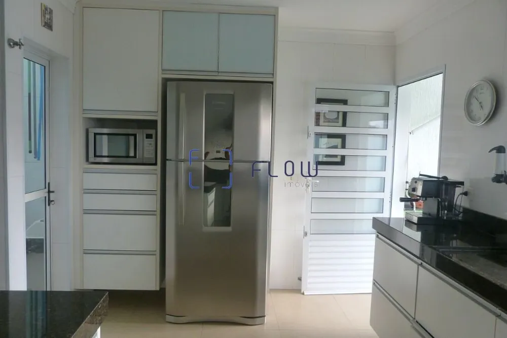 Casa, 3 quartos, 290 m² - Foto 22