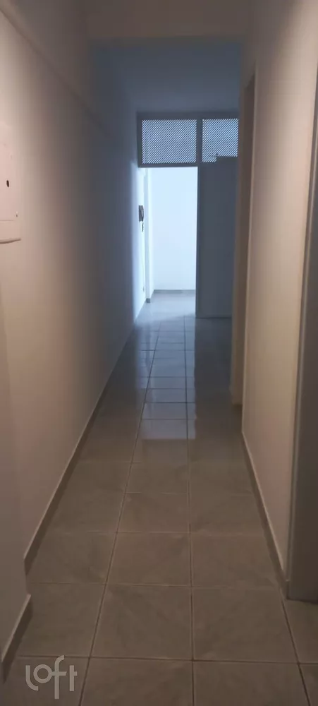 Apartamento à venda com 1 quarto, 40m² - Foto 1