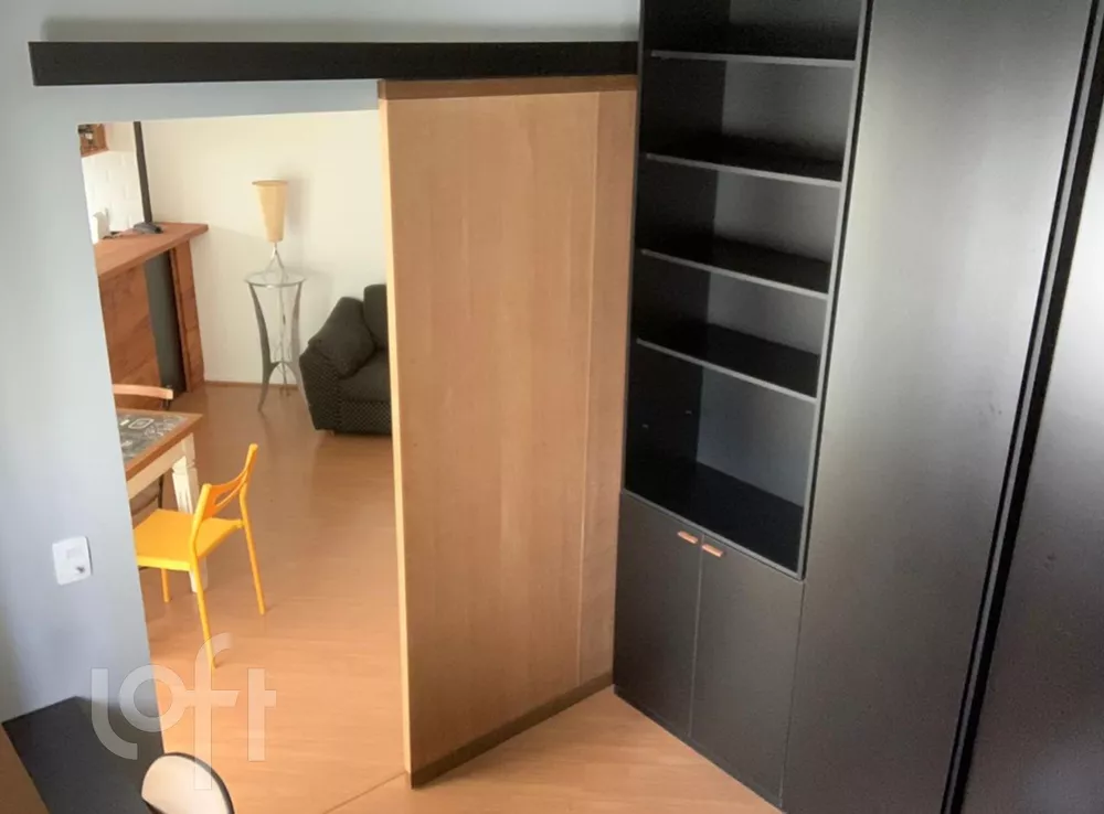 Apartamento à venda com 2 quartos, 60m² - Foto 2