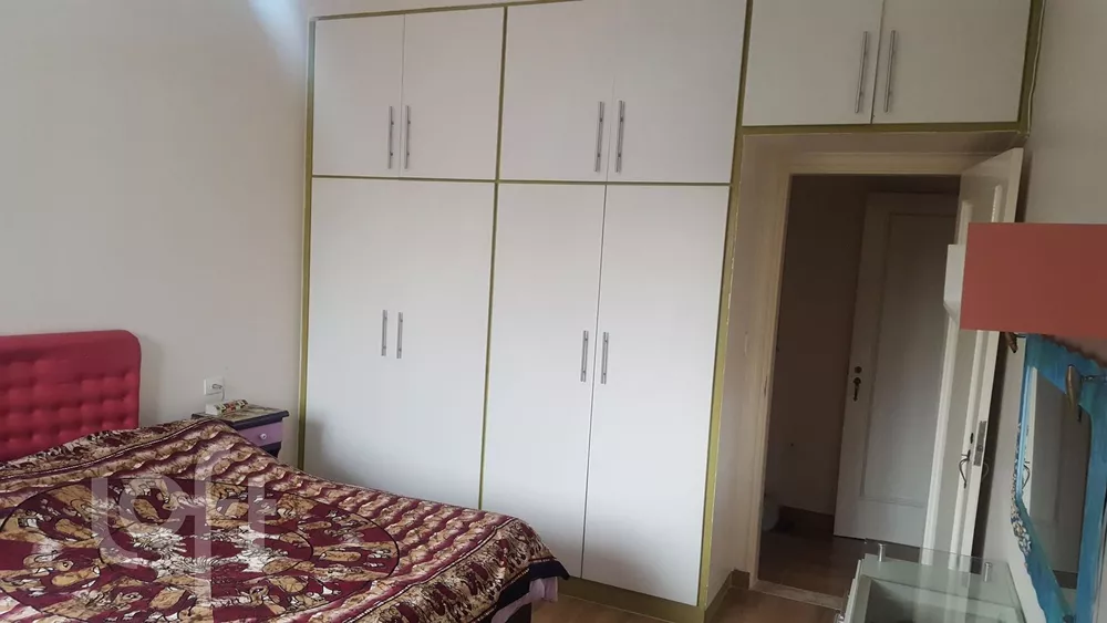 Apartamento à venda com 4 quartos, 280m² - Foto 2