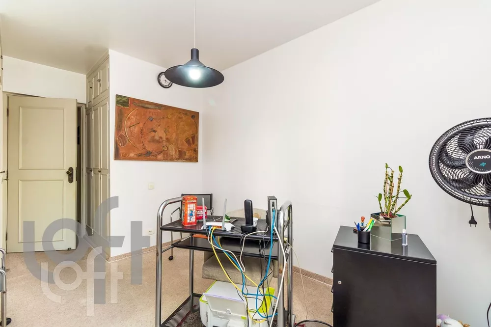 Apartamento à venda com 4 quartos, 160m² - Foto 4