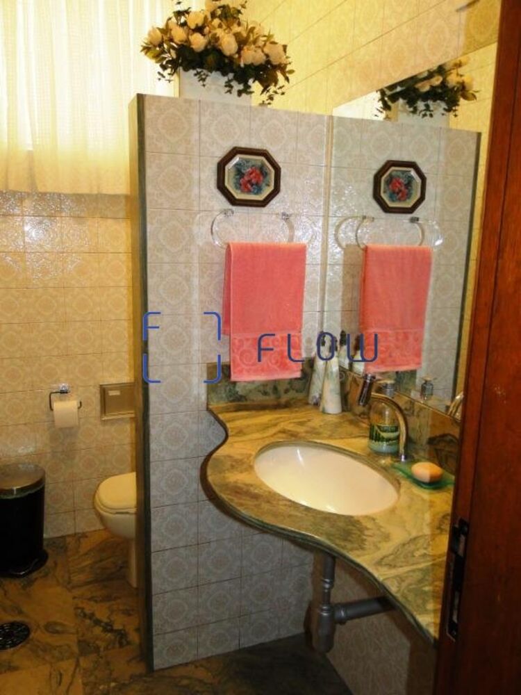 Casa à venda com 3 quartos, 381m² - Foto 7