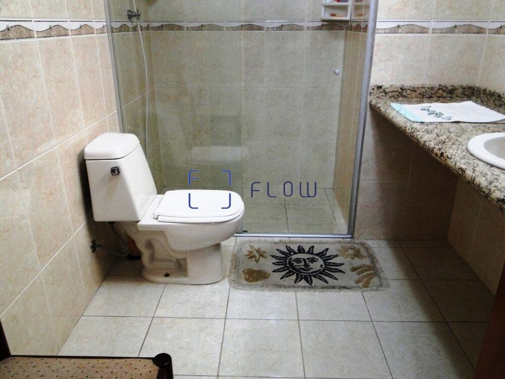Casa à venda com 3 quartos, 381m² - Foto 9