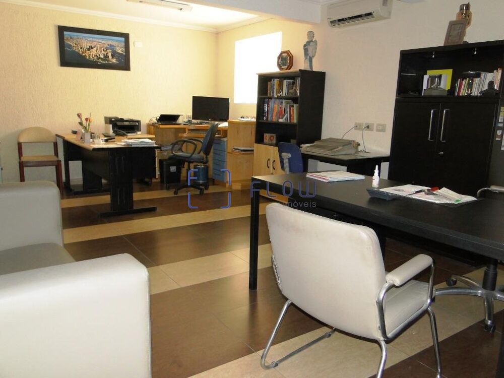 Casa à venda com 3 quartos, 381m² - Foto 26