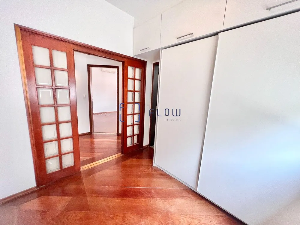 Casa, 3 quartos, 212 m² - Foto 1