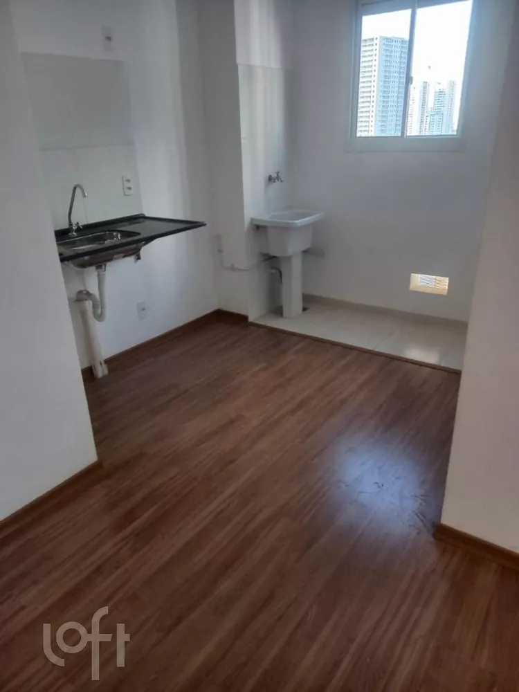 Apartamento à venda com 2 quartos, 37m² - Foto 1