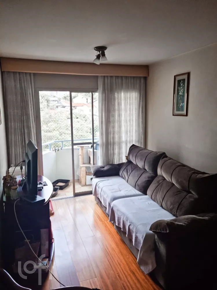 Apartamento à venda com 2 quartos, 63m² - Foto 1