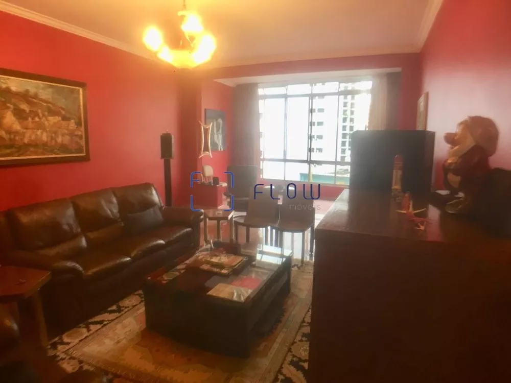 Apartamento à venda com 3 quartos, 150m² - Foto 1