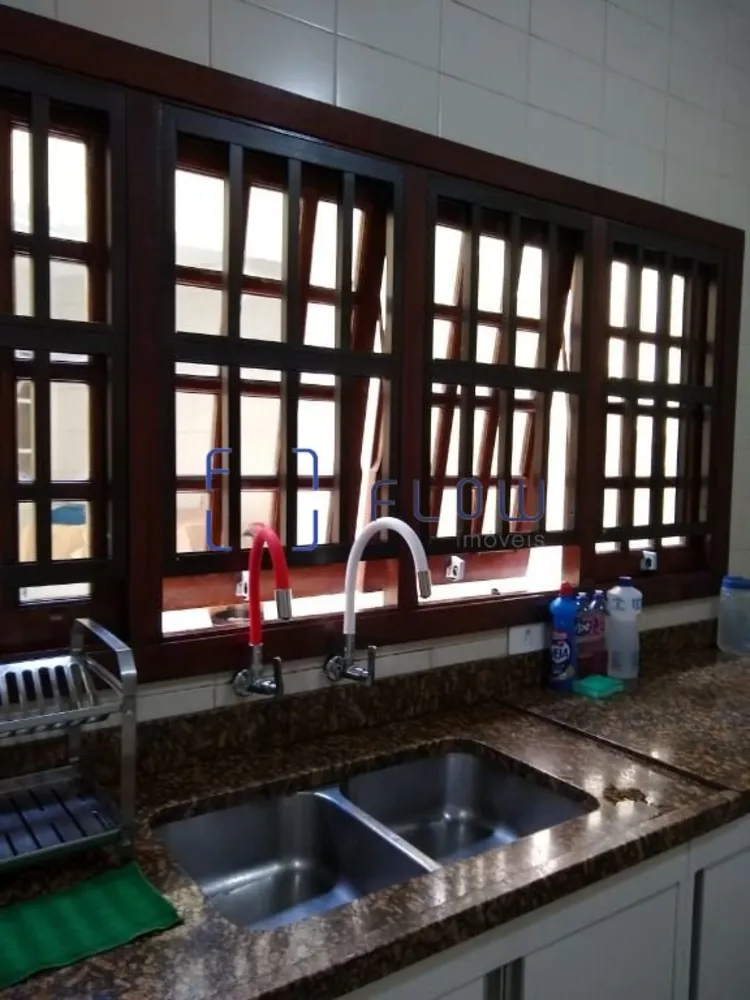 Casa, 3 quartos, 230 m² - Foto 10