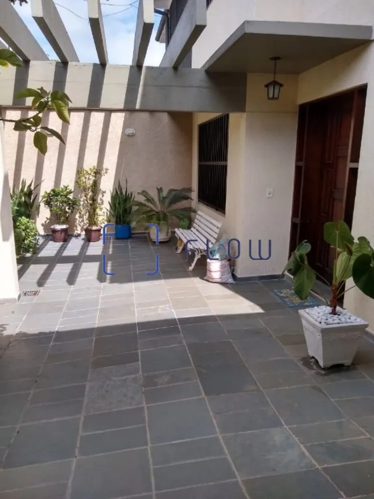 Casa, 3 quartos, 230 m² - Foto 13