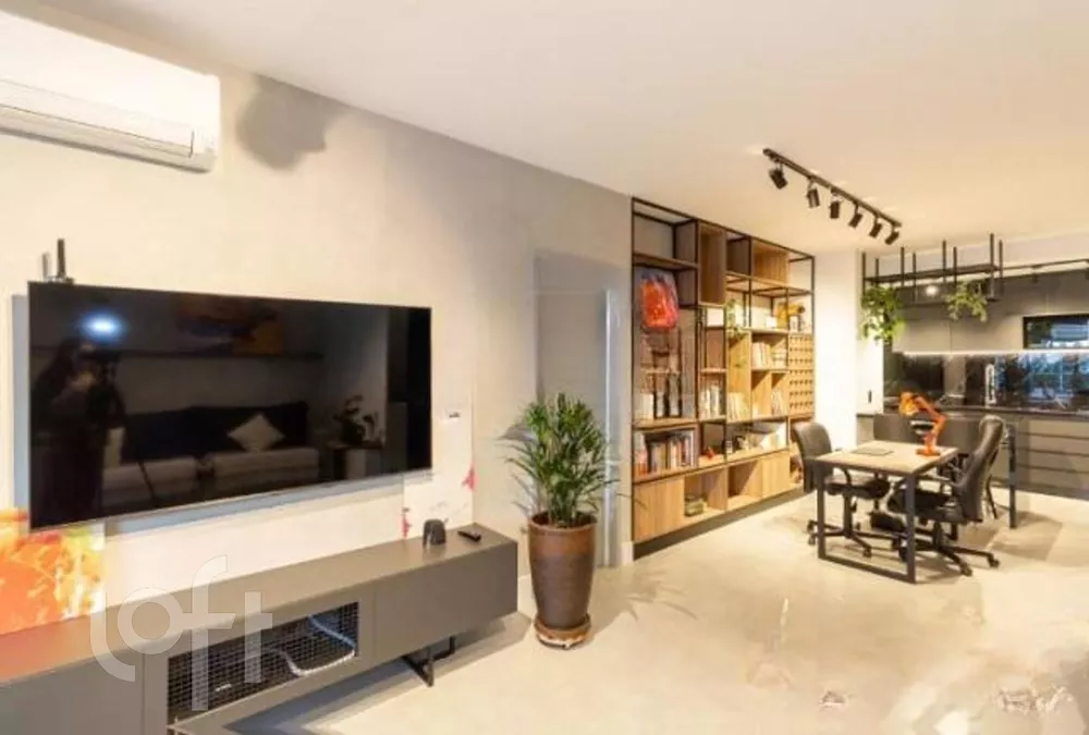 Apartamento à venda com 3 quartos, 115m² - Foto 2