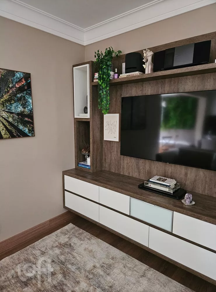 Apartamento à venda com 3 quartos, 155m² - Foto 2