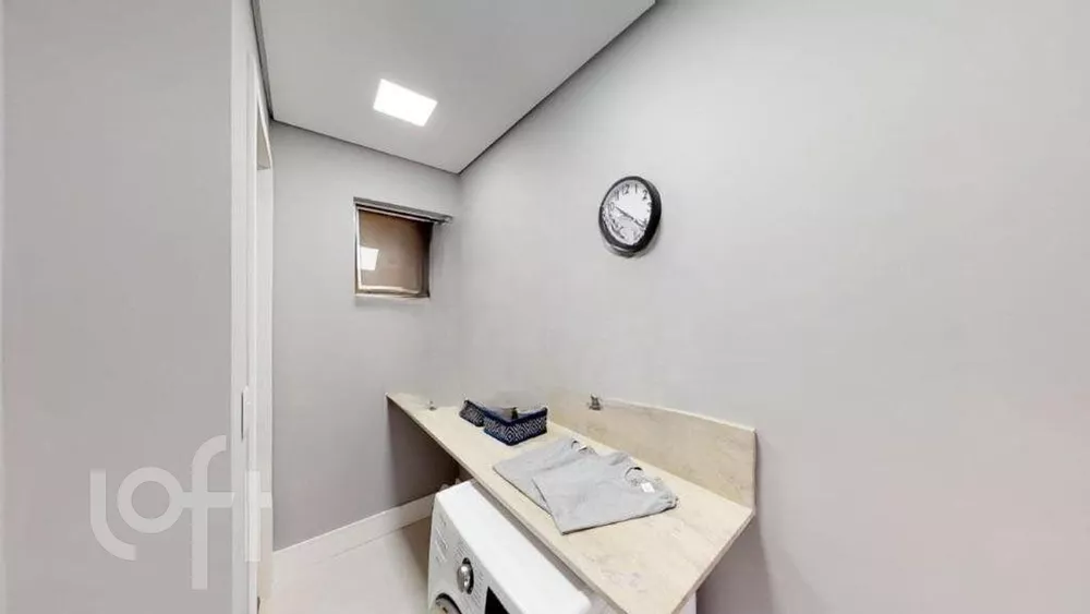 Apartamento à venda com 2 quartos, 31m² - Foto 7