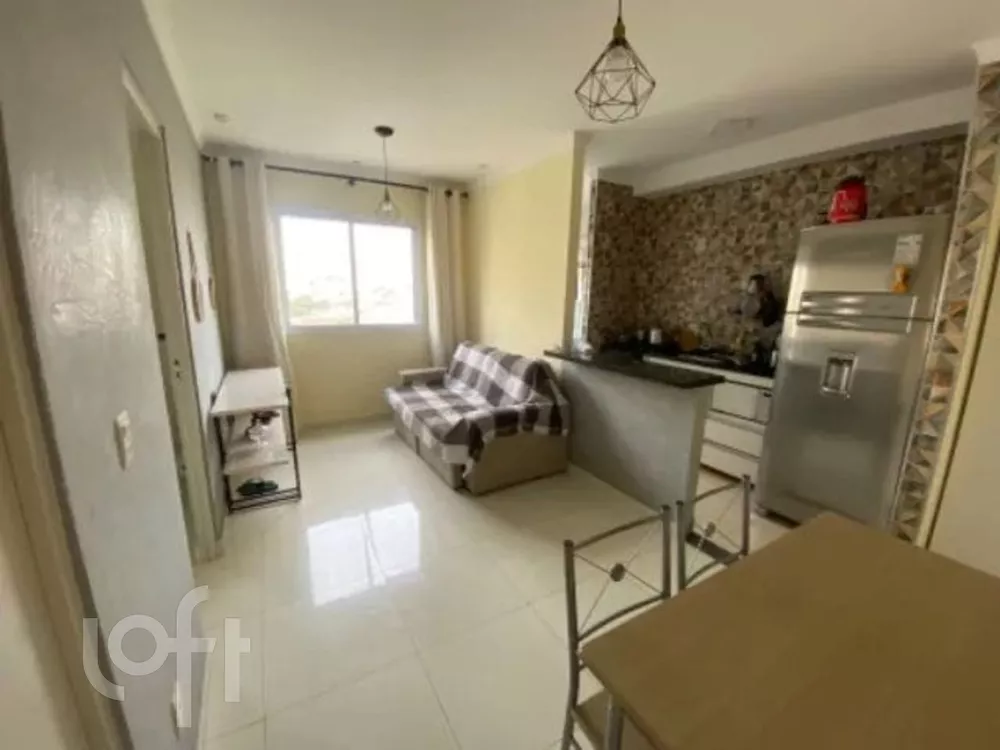 Apartamento à venda com 1 quarto, 34m² - Foto 2