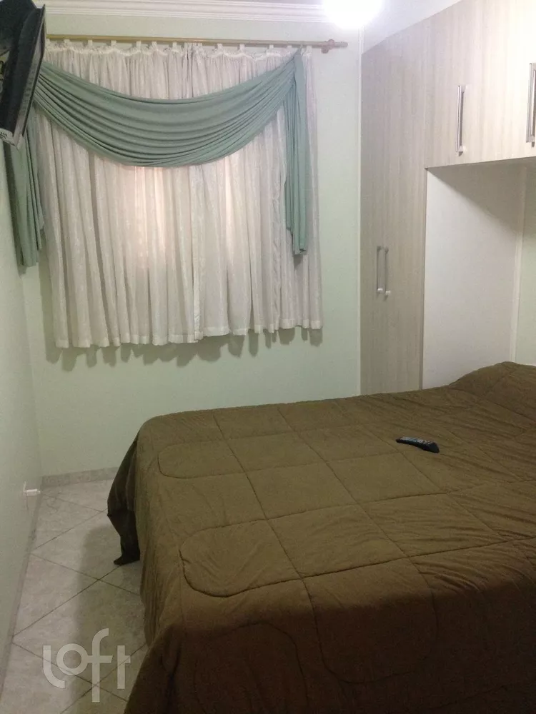 Apartamento à venda com 2 quartos, 70m² - Foto 4