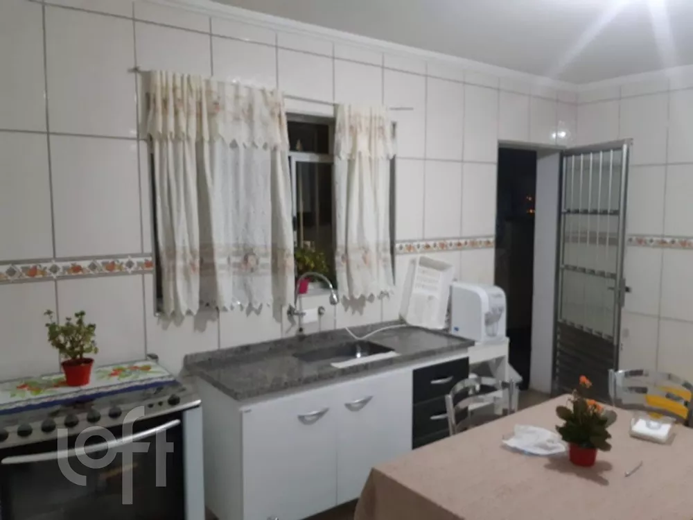 Casa à venda com 3 quartos, 250m² - Foto 3