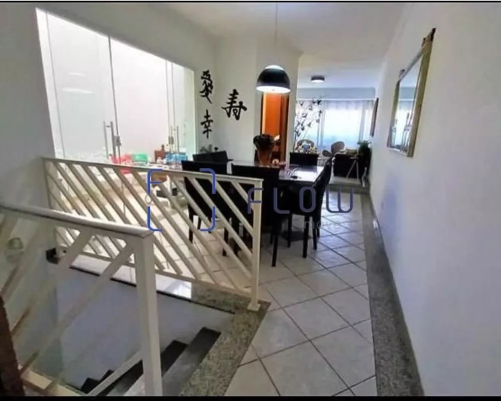 Casa à venda com 3 quartos, 120m² - Foto 2