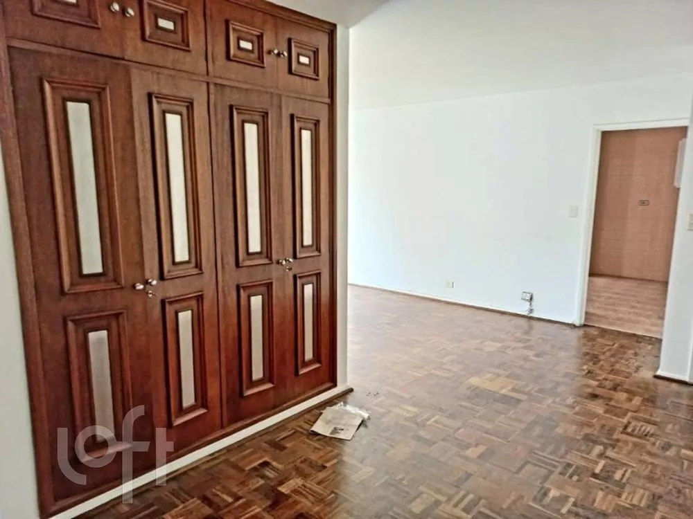 Apartamento à venda com 3 quartos, 126m² - Foto 4