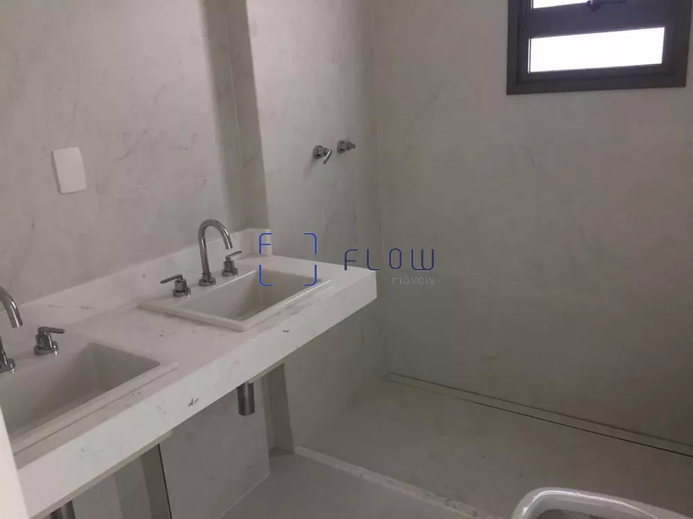 Apartamento à venda com 3 quartos, 197m² - Foto 6