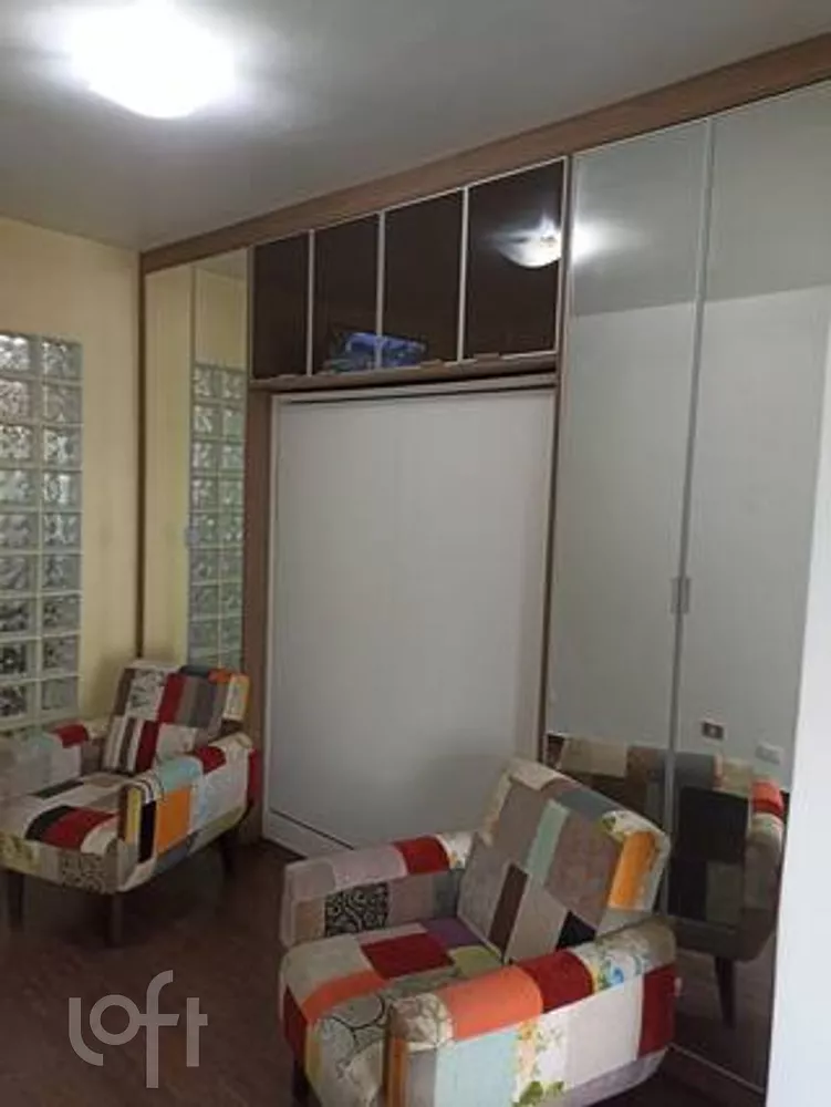 Apartamento à venda com 1 quarto, 28m² - Foto 2