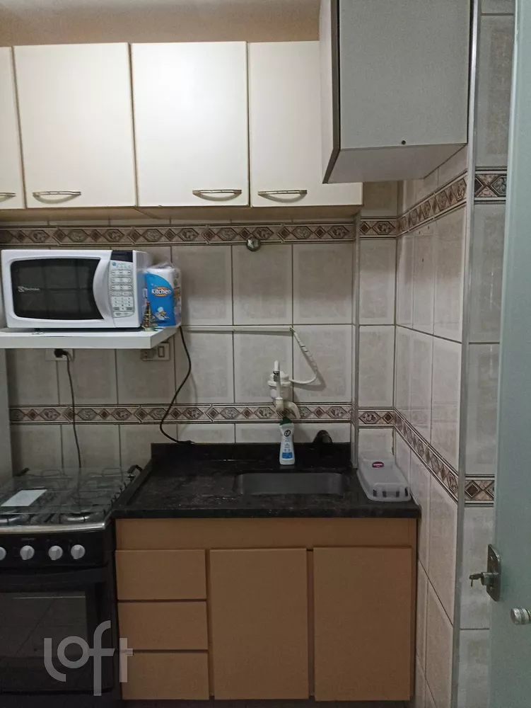 Apartamento à venda com 1 quarto, 28m² - Foto 3