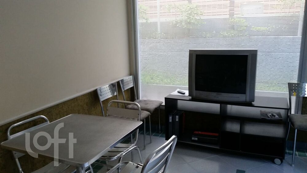 Apartamento à venda com 1 quarto, 42m² - Foto 12