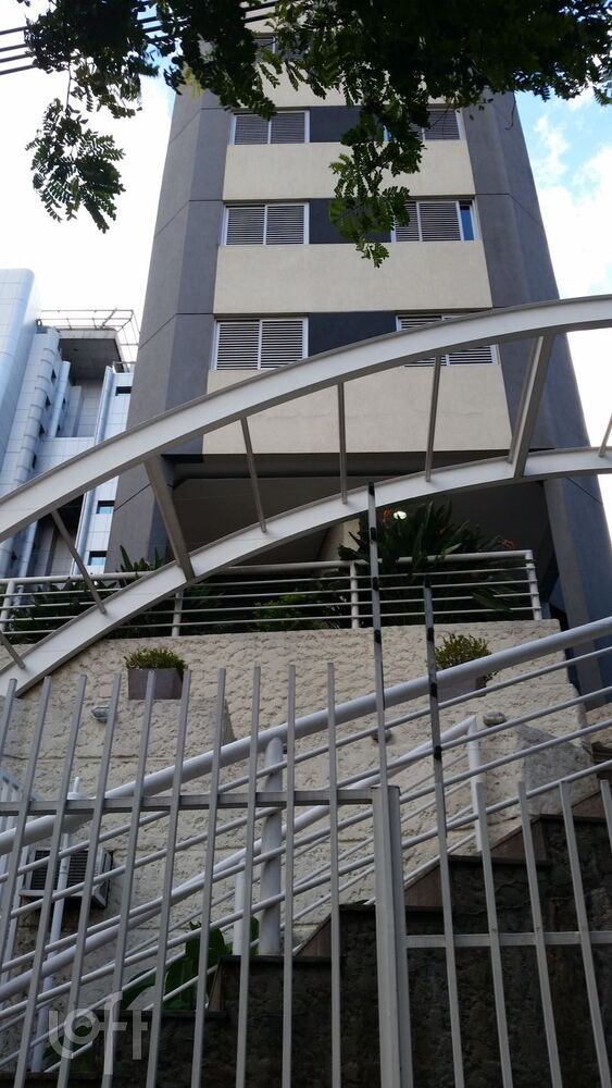 Apartamento à venda com 1 quarto, 42m² - Foto 18
