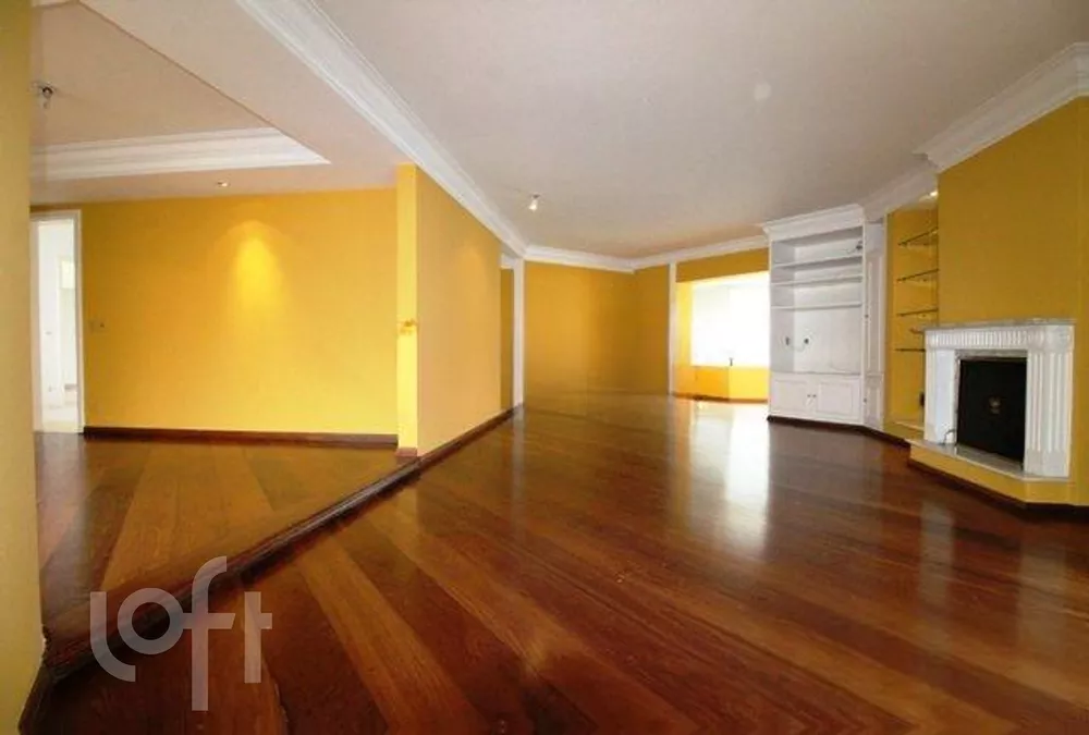 Apartamento à venda com 4 quartos, 285m² - Foto 1