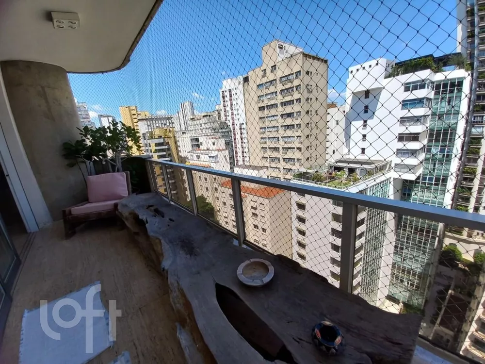 Apartamento à venda com 4 quartos, 300m² - Foto 4