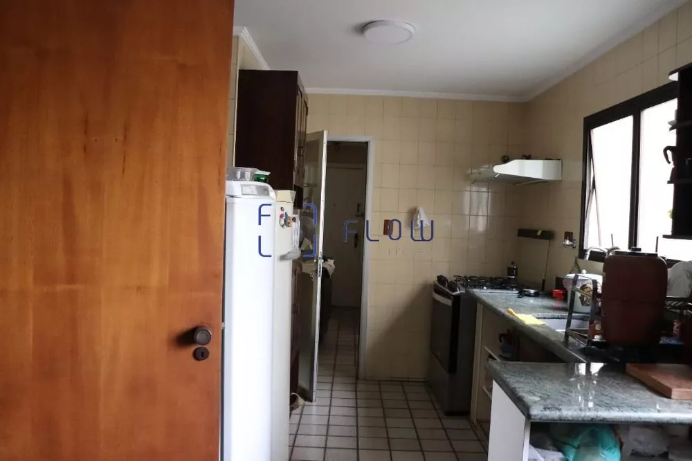 Apartamento à venda com 3 quartos, 163m² - Foto 15