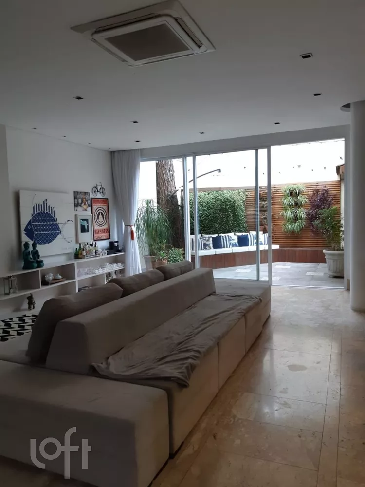 Casa de Condomínio à venda com 4 quartos, 295m² - Foto 4