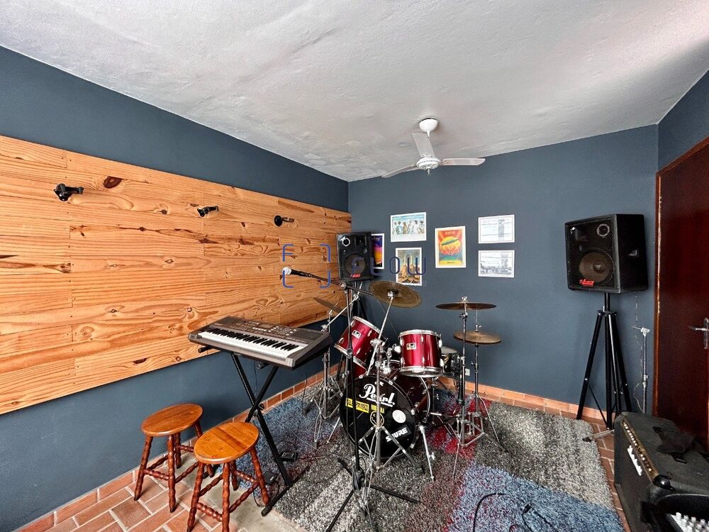 Casa, 4 quartos, 450 m² - Foto 1