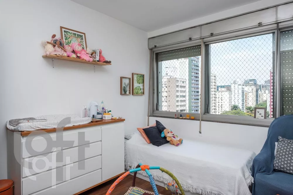 Apartamento à venda com 3 quartos, 150m² - Foto 4