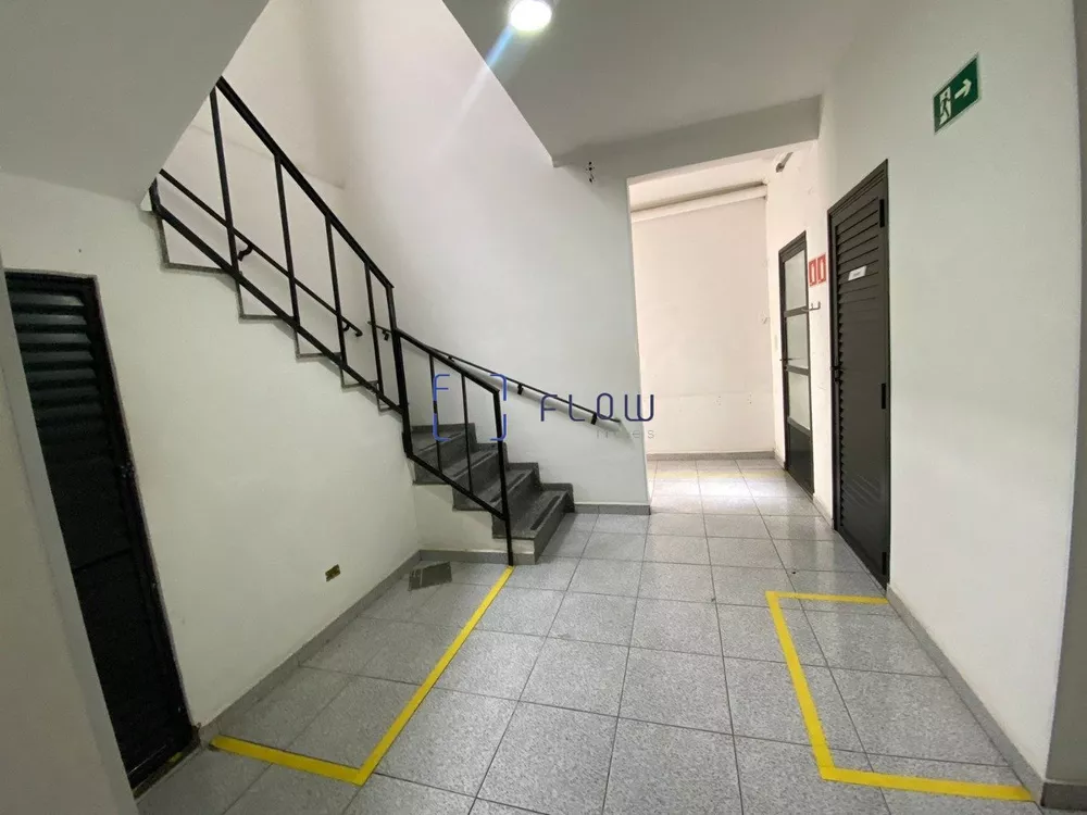 Casa para alugar com 1 quarto, 457m² - Foto 4