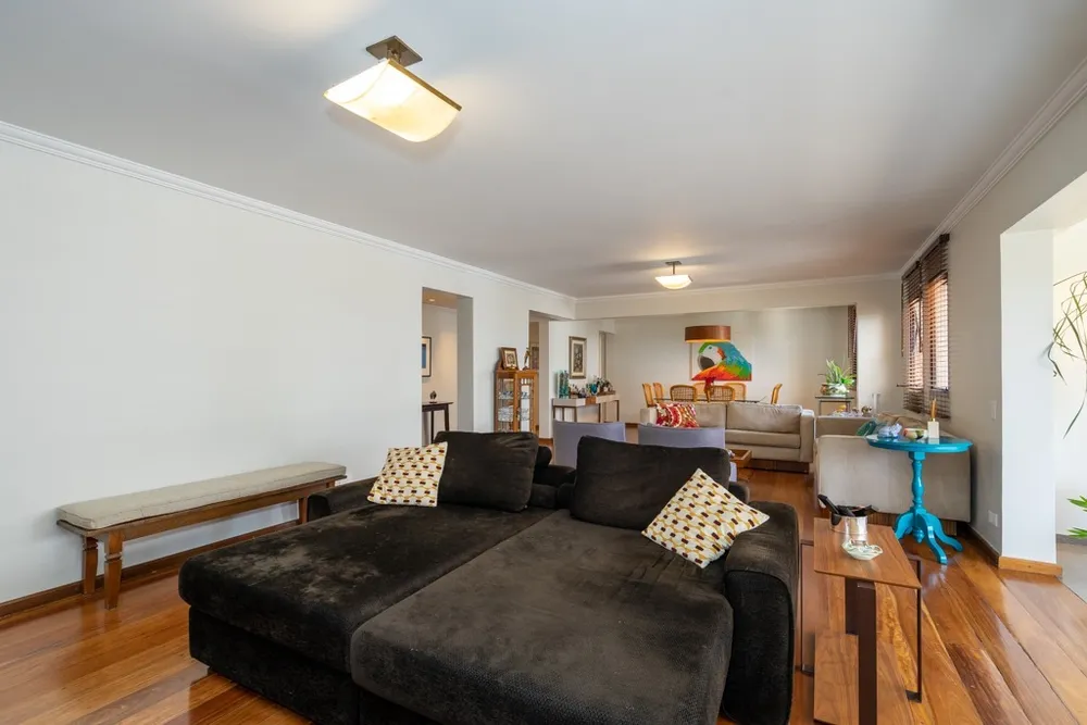 Apartamento, 3 quartos, 193 m² - Foto 1