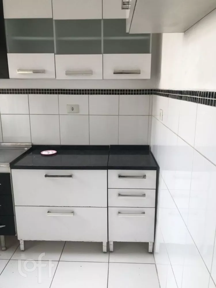 Apartamento à venda com 1 quarto, 56m² - Foto 2