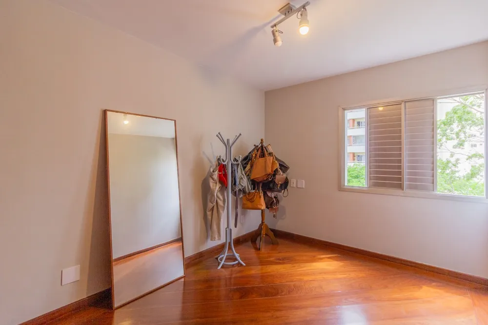 Apartamento, 3 quartos, 130 m² - Foto 2