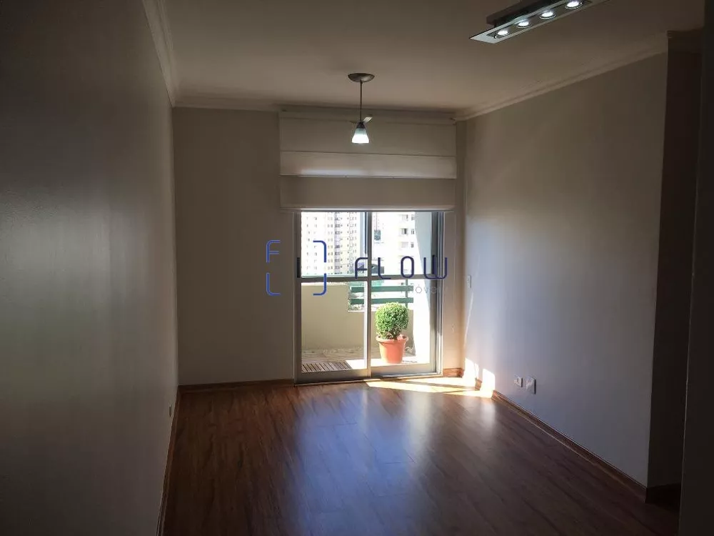 Apartamento à venda com 2 quartos, 60m² - Foto 3