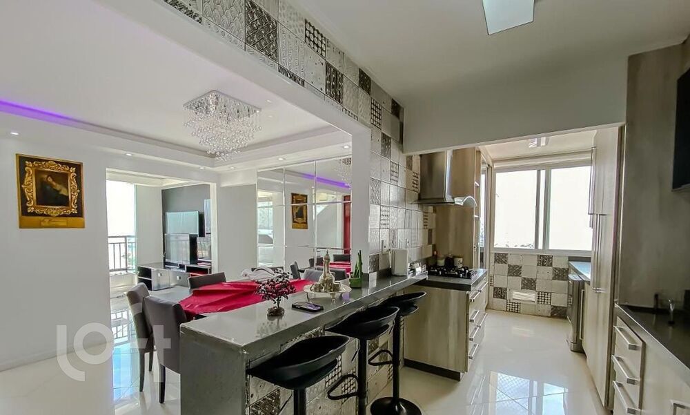 Apartamento à venda com 3 quartos, 189m² - Foto 11