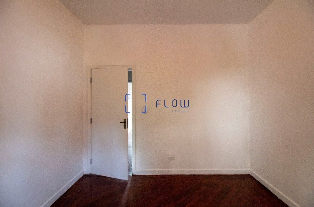 Casa para alugar com 6 quartos, 140m² - Foto 16