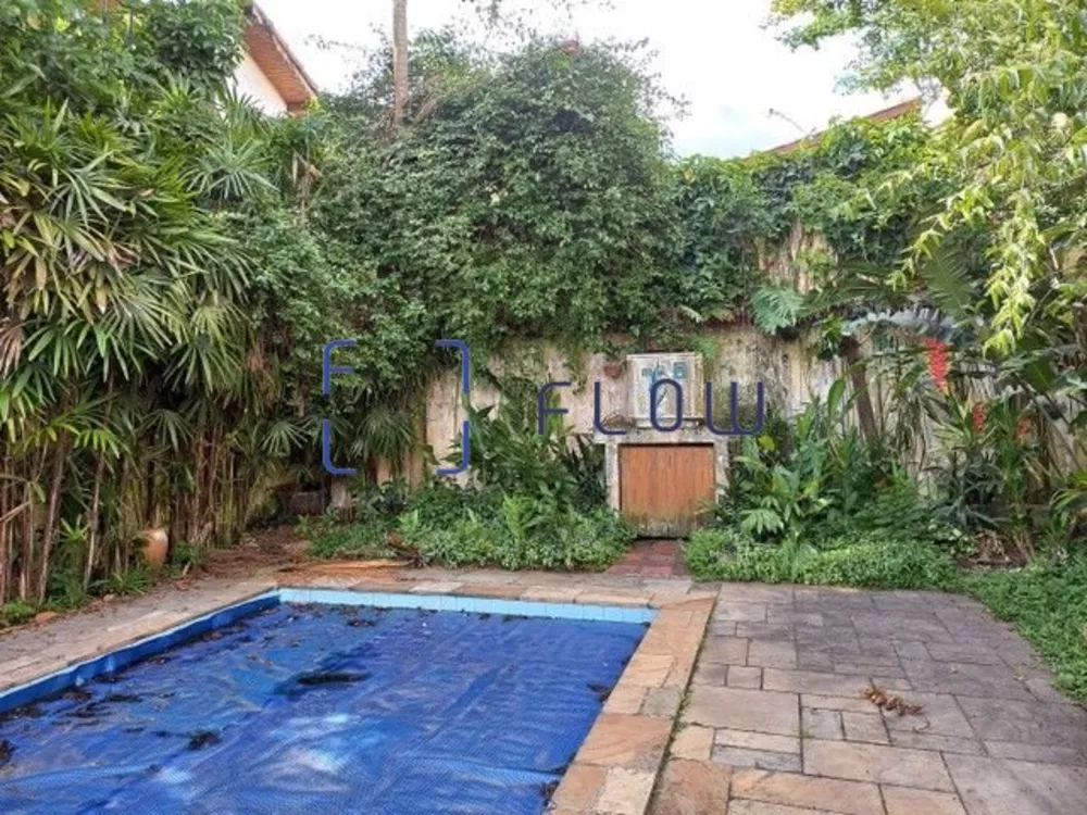 Casa à venda com 3 quartos, 300m² - Foto 3