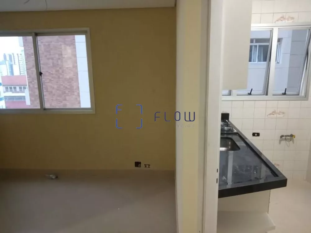 Apartamento à venda com 1 quarto, 40m² - Foto 2