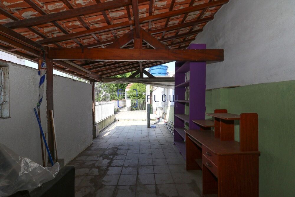Casa à venda e aluguel com 5 quartos, 211m² - Foto 34