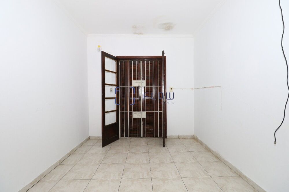 Casa à venda e aluguel com 5 quartos, 211m² - Foto 16