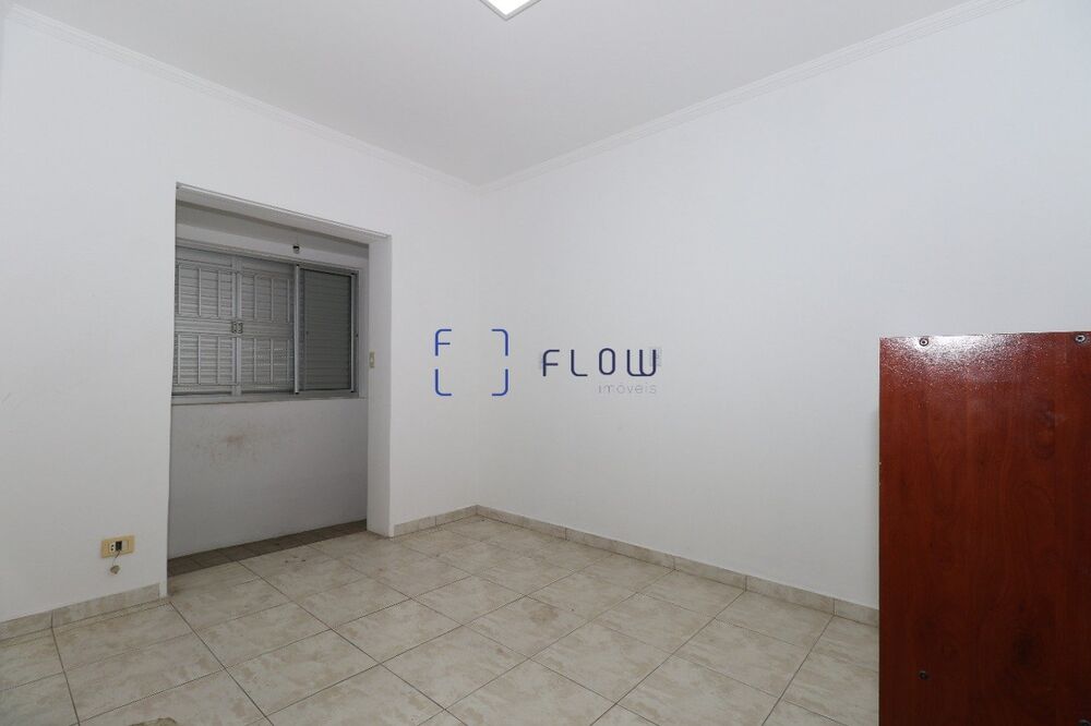 Casa à venda e aluguel com 5 quartos, 211m² - Foto 9