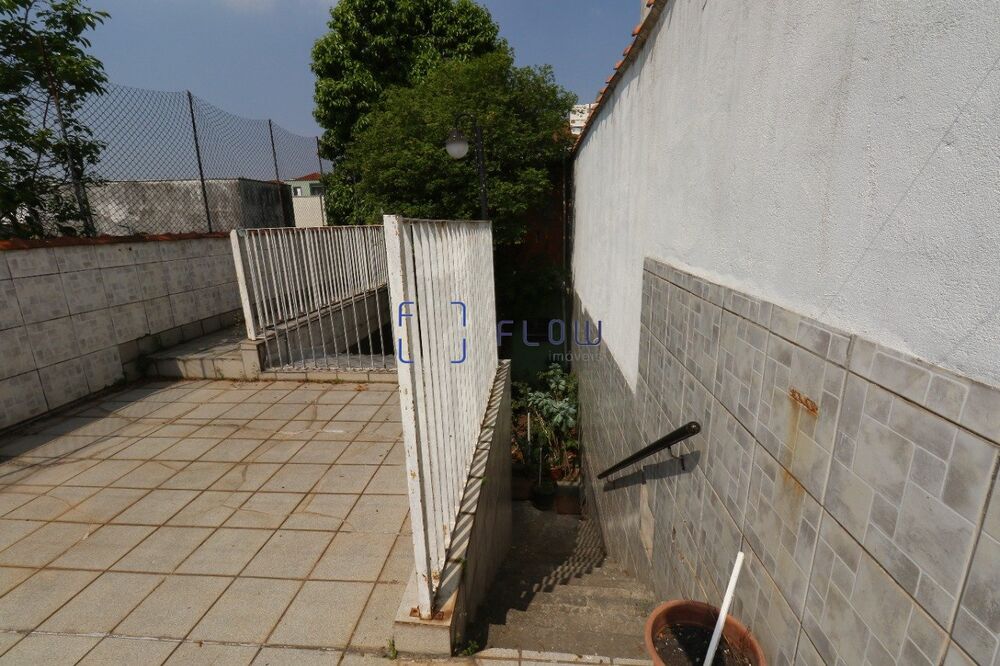 Casa à venda e aluguel com 5 quartos, 211m² - Foto 33